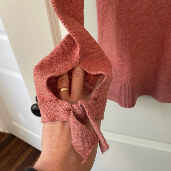 LOFT Wool Blend Sweater Pink Tie Cuffs Size Small Petite - Picture 3 of 4